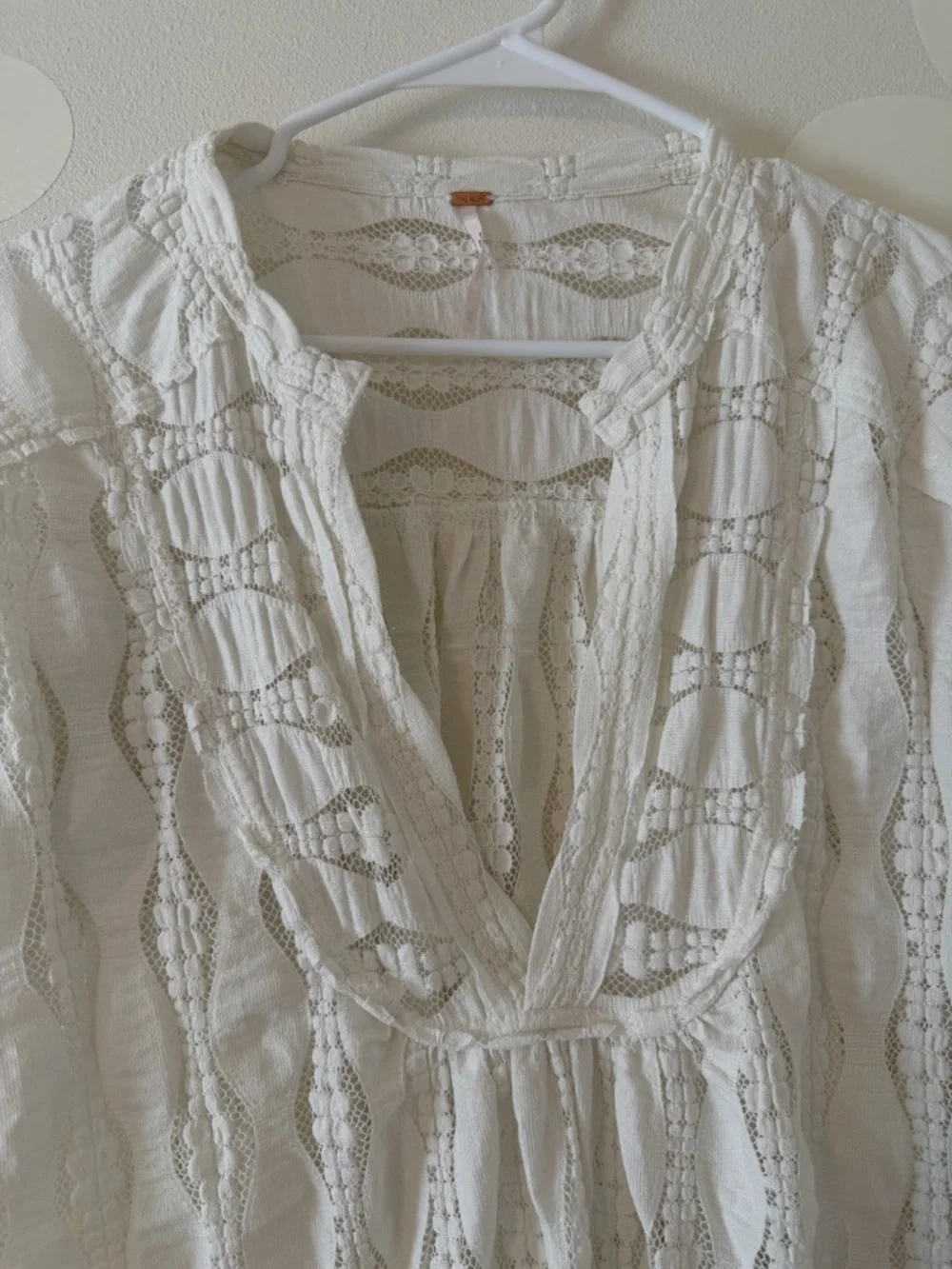 EUC Free People White Lace Candy Shop Boho Long Sleeve Tunic